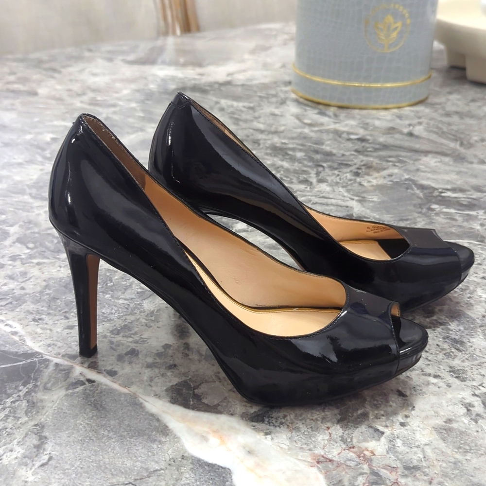 Jessica Simpson Black Pumps